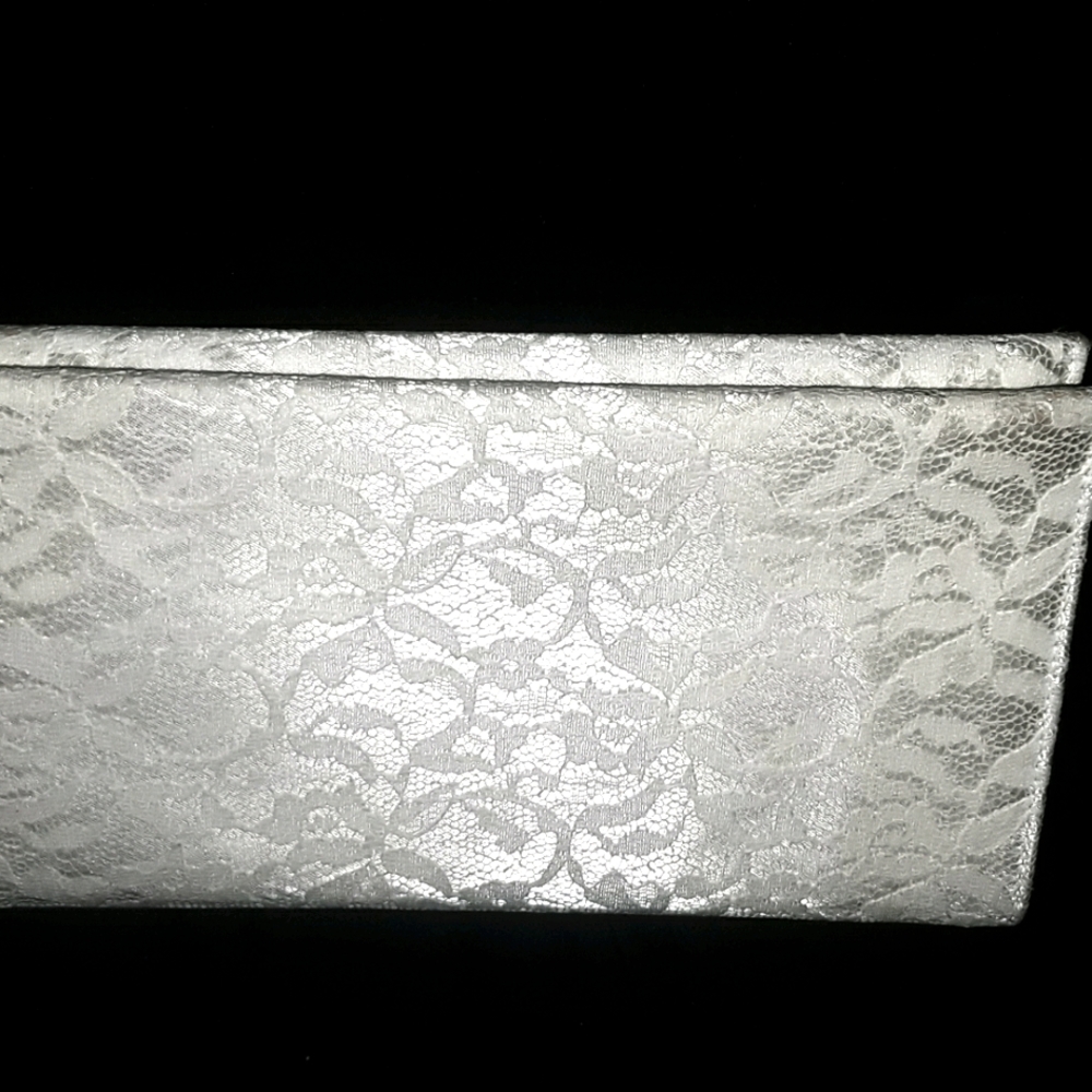 Vintage lace Ivory clutch purse